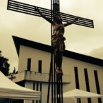 Croix en fer à béton La Ressource Sainte-Marie 04